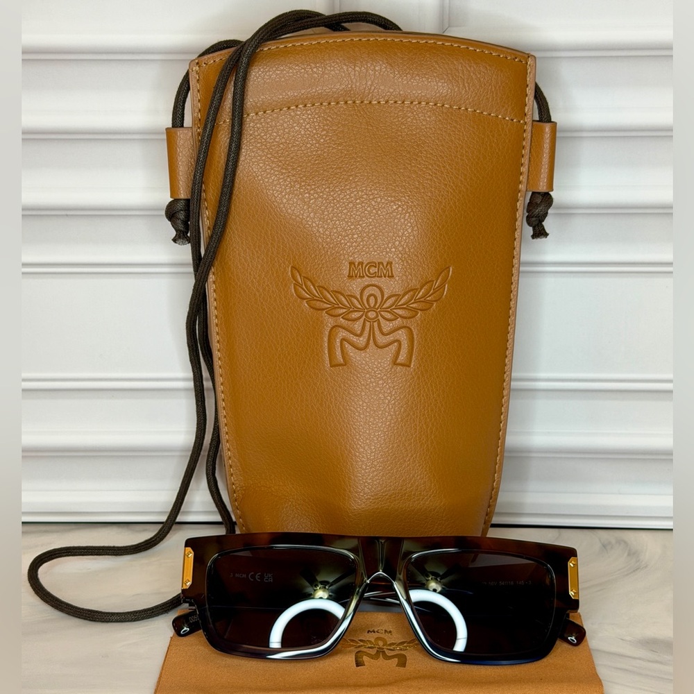MCM Tortoise Oversized Sunglasses Brown Gradient Lens | Brand New Full Inclusion - Picture 4 of 8
